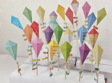 Kite Cupcake Toppers New Colors by HandyGrams on Etsy Kite Backdrop Decoration, Kite Backdrop, Kite Party Decorations, Kite Birthday Party Ideas, Waldorf Kite Paper Crafts, Kite Birthday Party, Kite Party, Mary Poppins Party, Cake Bunting Topper