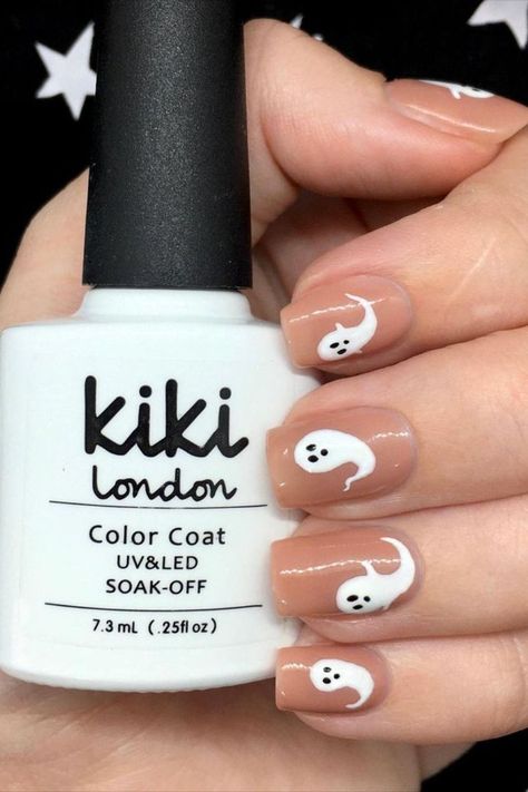 kiki london nail gel polish art builder gel biab designs manicure gellack gellac inspo inspiration trend trending nails vegan long lasting halloween nude ghost white black cute small easy Ghost Nails, Gel Polish Manicure, Polish Manicure, Minimalist Nails, Easy Nail Art, Halloween Ghost, Love Nails, Uv Led, Halloween Nails