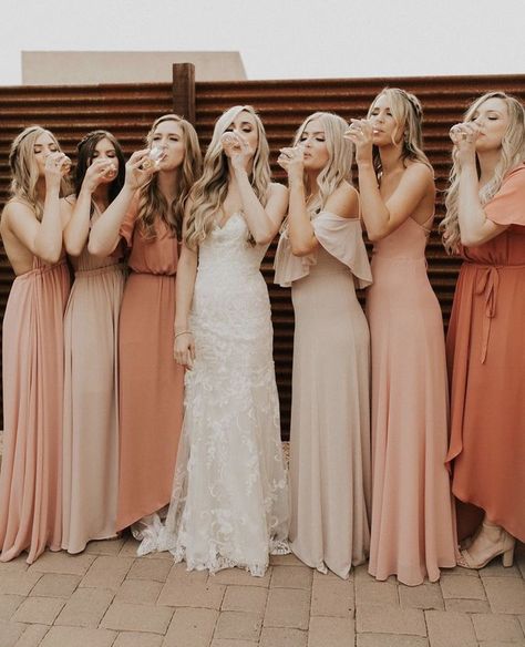 Bridesmaid Dress Patterns, Bridesmaid Dresses Different Colors, Patterned Bridesmaid Dresses, Mumu Wedding, Blush Pink Bridesmaids, Blush Pink Bridesmaid Dresses, Goddess Gown, Blush Wedding Dress, Dusty Blush