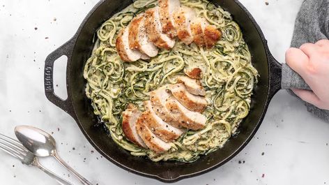 Crohn's Disease-Friendly Recipes to Make at Home Crohns Friendly Recipes, Pesto Chicken Recipe, Snacks To Make At Home, Zucchini Noodles With Pesto, Chicken Pesto Recipes, Meal Planning Recipes, Clean Eating Ideas, High Protein Dinner, Protein Dinner