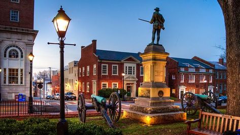 Court Square at Nightfall (Credit: Charlottesville Albemarle Convention & Visitors Bureau) Virginia Travel, Virginia Is For Lovers, Charlottesville Virginia, College Town, Travel Channel, To Infinity And Beyond, The Grove, Best Cities, Virginia Beach