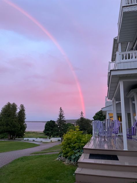 Lake House Michigan, Summer In Michigan, Northern Michigan Aesthetic, Mackinac Island Aesthetic, Macinak Island Michigan, Lake Michigan Aesthetic, Michigan Aesthetic, Michigan Spring, Michigan Lake House