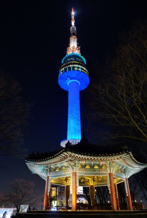 North Seoul Tower... One of the tourist attraction at Seoul South Korea,,, i really miss this place! South Korea Tourist Attraction, Korea Tourist Attractions, N Seoul Tower, Neon Galaxy, Seoul Tower, The Tourist, World Cities, Seoul South Korea, City Landscape