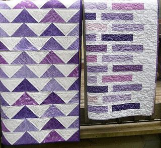 Purple Quilts Ideas, All Shades Of Purple, Quilts Modern, Two Color Quilts, Flying Geese Quilt, White Quilts, The Color Purple, Purple Quilts, Easy Quilt