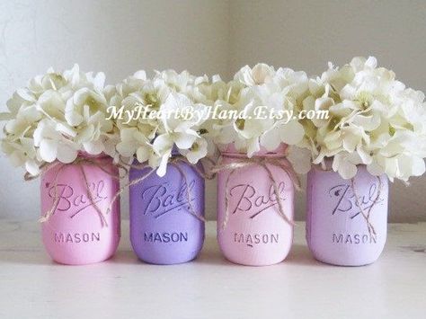 Party Harry Potter, Purple Mason Jars, Lila Party, Purple Birthday Party, Baby Shower Purple, Trendy Baby Shower Ideas, Purple Birthday, Butterfly Baby Shower, Baby Shower Table