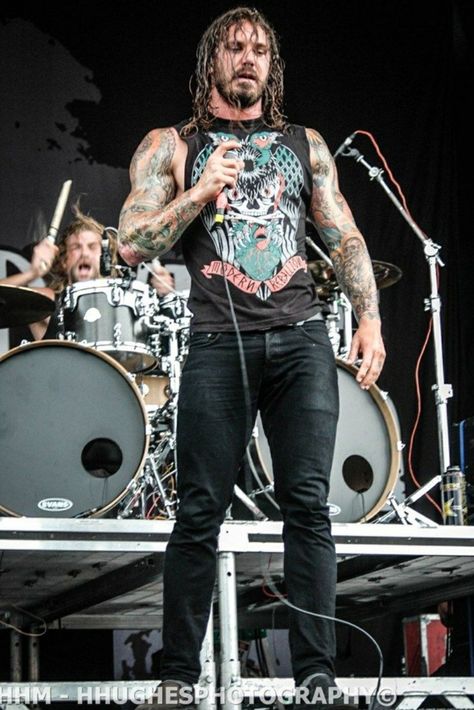 Punk Rock Outfits Men, Tim Lambesis, Metal Concert Outfit, Metalcore Style, Metalhead Fashion, Meme Joke, Metal Outfit, Punk Glam, Beautiful Guys