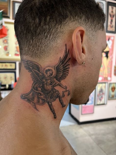 Back Of Neck Tattoo Men, Chest Neck Tattoo, Aesthetic Tattoo Ideas, Red Tattoo Ideas, Red Ink Tattoo, Taboo Tattoo, Side Neck Tattoo, Unique Tattoo Ideas, 20 Aesthetic