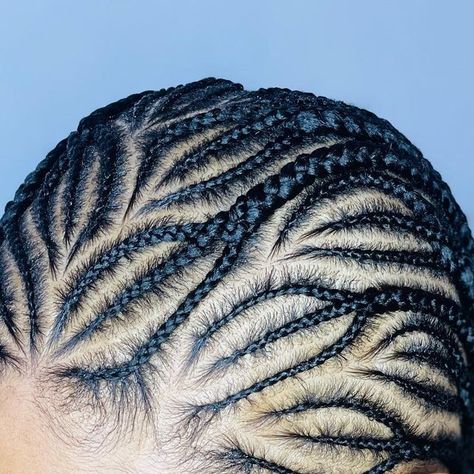 Ntshunxeko Mogale on Instagram: "Let your hair walk into a room before you do😍❤️🔥 Straight back Happy client Cornrows are life !! #hairiseverything #letyourhairdothetalking #obsessedwithneatness #lookgoodfeelconfident #buttrflybraids #neatcornrows #longhair #longcornrows #kiddieshairstyles #fyp #bohostyle #fulanibraids #bohobraids #polokwanehairstylist #polokwanehairstyling #polokwanehairsalon #hairstyleidea #cornrowstyles #kiddieshairstyles #bohobraids #knotlesscurlybraids #bohoknotlessbraids #bohoknotless #tribalbraids #afrohair #rainbowbraids #kiddiesknotless Book your appointment now. Don’t miss out. 0782481424 for bookings" Natural Straight Back Cornrows, Conrows Lines And Braids Boho, Free Hand Cornrows For Black Hair, Cornrow Straight Back Hairstyles, Cornrows Aesthetic, Freehand Cornrows, Small Lines Hairstyle, Straight Up Braids African, Straight Back Braids Cornrows Hairstyles