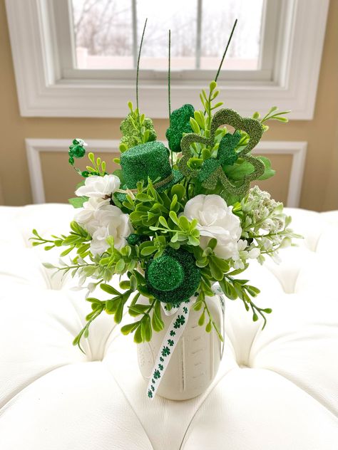 Shamrock Flower, Chalk Paint Mason Jars, St Patric, Greenery Centerpiece, Leprechaun Hat, Bridal Wreath, Leprechaun Hats, Painted Mason Jars, Artificial Flower Arrangements