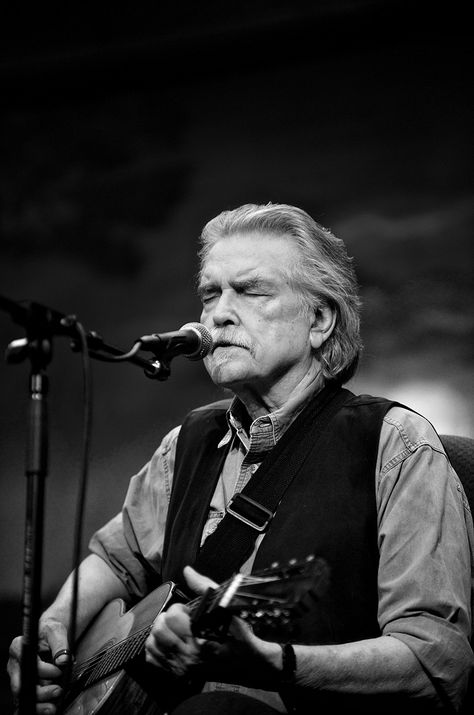 Guy Clarke in Linden Texas 2012. Steve Wariner, The Highwaymen, David Allan Coe, Guy Clark, Steve Earle, Emmylou Harris, Vince Gill, Beard Game, Texas Country