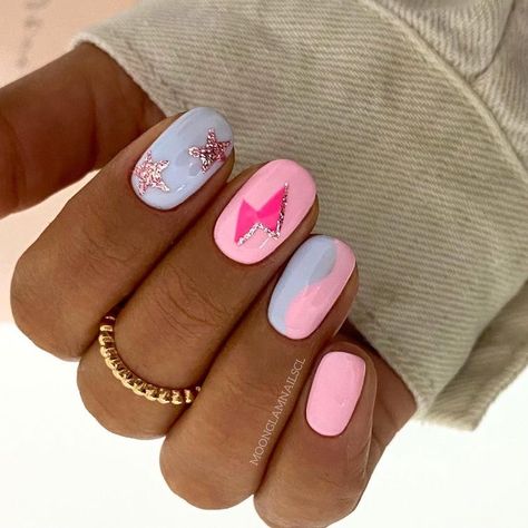 Pink And Baby Blue Nails, Blue Nails Stars, Western Gel Nails, Nail Designs Western, Disco Cowgirl Nails, Country Nails Design, Short Western Nails, Cute Western Nails, Western Nail Designs