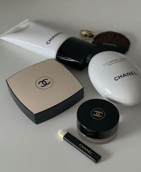 Are you looking for the best Chanel beauty products to buy ?We rounded up the most iconic Chanel beauty products . Read all here ... Cosmetics Aesthetic, Chanel Aesthetic, Skincare Store, Makeup Package, Ysl Beauty, Smooth Shave, Chanel Beauty, Chanel Makeup, Luxury Aesthetic