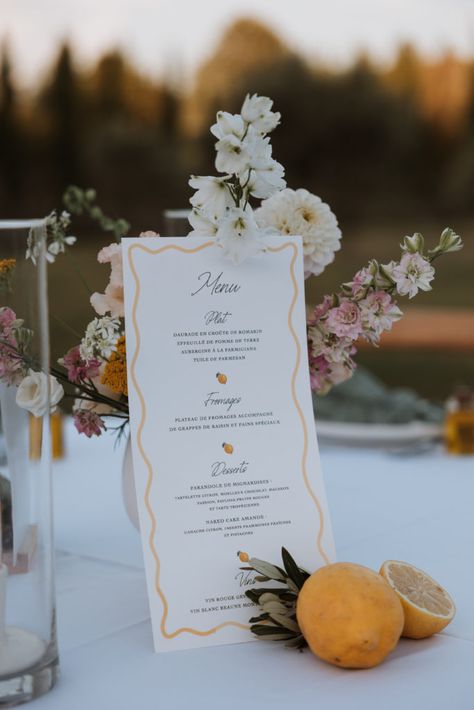 Mariage esprit dolce vita en Provence - M COMME MADAME Boho Inspiration, Blue Peach, Italian Style, Decoration Table, Wedding Bells, Provence, Wedding Inspo, Wedding Flowers, Wedding Decorations