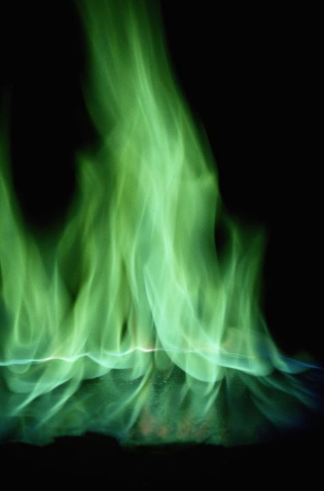 This is a list of 10 chemicals that produce green flames. Learn what chemicals to use and how to make sure the green color isn't ruined by other compounds. Green Flames, How To Make Green, Fire Flames, Fire Image, How To Make Greens, Green Fire, Green Aesthetic, Deep Green, Fireworks