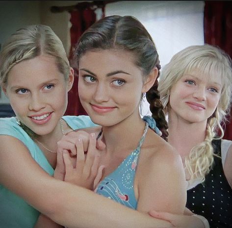 This is a picture of 3 Mermaids/bestfriends called Emma,Rikki and cleo 3 Mermaids, Two Girls