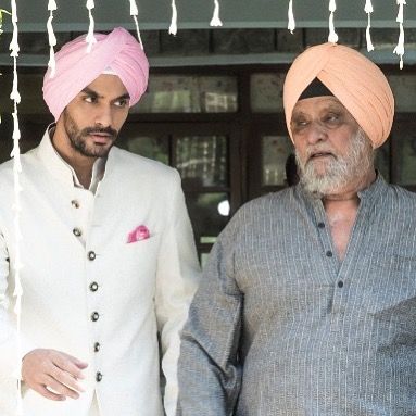 Actor Angad Bedi’s father and former Indian Captain Bishan Singh Bedi dies at the age of 77 after battling prolonged illness. Over the last two year, Bedi was down with The post Angad Bedi’s father and former Indian captain Bishan Singh Bedi dies at the age of 77 appeared first on <a rel="nofollow" href="https://www.bollywo... Ranveer Singh Beard, Angad Bedi, Saiyami Kher, Heartfelt Condolences, Om Shanti Om, Trending News, Bollywood News, Second Child, Rest In Peace