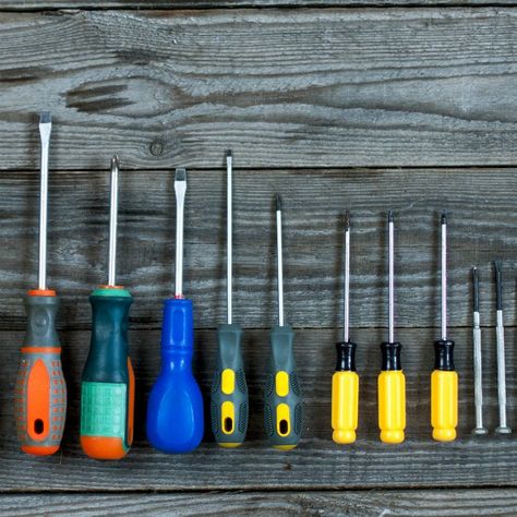 5 Types of Screwdrivers Every DIYer Should Know Router Bit Types, Hand Tools Woodworking, Woodworking With Hand Tools, Tool Wall Storage, Hand Held Router, Tools For Woodworking, Best Hand Tools, Vintage Hand Tools, Hand Tool Set