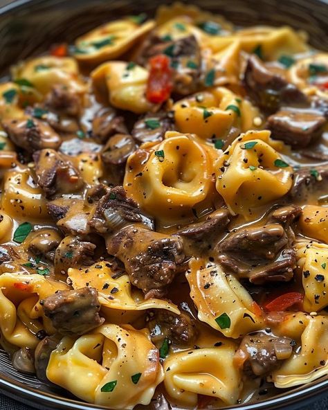 Beef Tips And Noodles, Best Pasta Dishes, Tortellini Recipes, Hearty Dinner Recipes, Philly Cheesesteak, Giada De Laurentiis, Cheese Tortellini, Crockpot Beef, Hearty Dinner