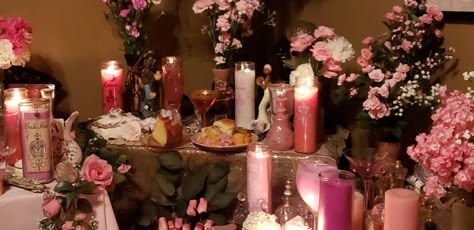 Love Altar Aesthetic, Witchcraft Alter Aesthetic, The Love Witch House, Pink Witch Aesthetic, Voodoo Altar, Erzulie Freda, Aphrodite Altar, Voodoo Love Spells, Spells Protection