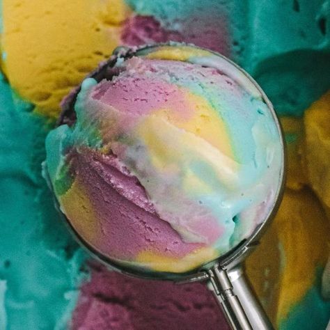 Happy first day of summer! Moon Mist is an eye-catching, mouthwatering blend of three distinct flavors of ice cream: grape, banana, and bubblegum.  It’s an unusual combo, to say the least. One theory says that a flavor company shopped it around in the early 1980s, as Nova Scotian dairies started churning out the tricol Unique Ice Cream Flavors, Cape Breton Nova Scotia, Cabot Trail, Cape Breton, Ice Cream Treats, Flavored Oils, Ice Cream Bowl, Dessert Shop, Purple Grapes