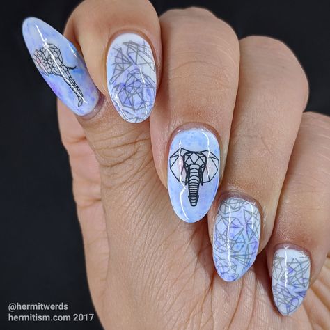 Ganesh Nail Art Design, Lord Ganesha Nail Art, Elephant Nail Art Design, Elephant Nails Acrylic, Elephant Nail Designs, Nails With Elephant Design, Elephant Tusk Nail Design, Emo Nail Art, Elephant Nail Art