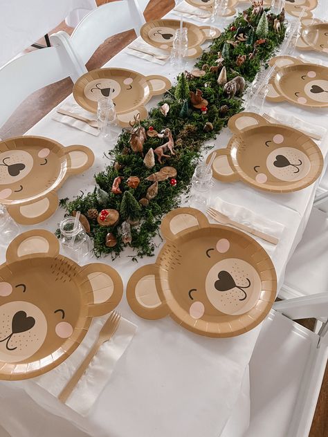 Forest Bear Birthday Party, Teddy Bear Birthday Theme, Table Party Decor, Teddy Bear Picnic Birthday Party, Bear Table, Picnic Birthday Party, Teddy Bear Party, Forest Party, Teddy Bear Birthday