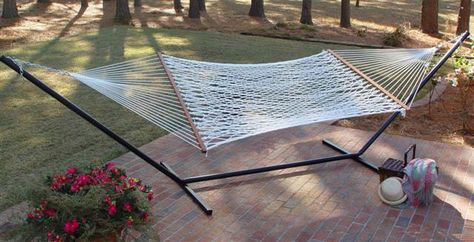 relaxing Patio Set Up, Brazilian Hammock, Rope Hammock, Cheap Patio, Hammock Tent, Summer Backyard, Hanging Hammock, Spreader Bar, Double Hammock