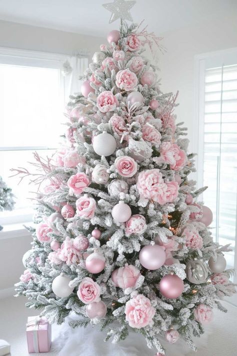 pink_christmas_decor_ideas (12) Room Decor Ideas Pink, Pink Christmas Decorations Diy, Pink Christmas Decor Ideas, Pink Christmas Bedroom, Christmas Room Decor Ideas, Pink Xmas Tree, Pink Christmas Decor, Christmas Tree Inspo, Traditional Color Palette