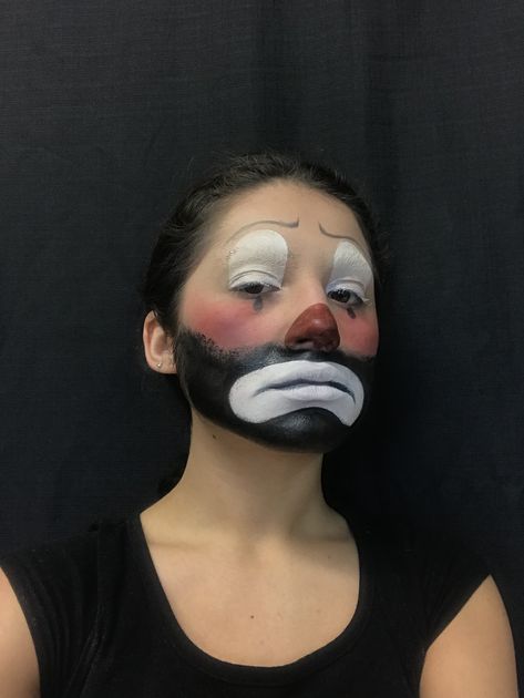 hobo clown Female Hobo Clown, Hobo Clown Costume, Hobo Clown Makeup, Hobo Makeup, Clowns Art, Hobo Clown, Clown Face Paint, Cute Clown Makeup, Clown Images