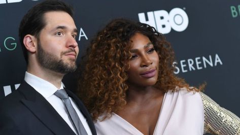 Serena Says She Chose A White Man Because He Was The Right Man | MadameNoire Alexis Ohanian, Hbo Documentaries, 90s Fashion Women, White Chicks, 90s Hip Hop Fashion, 90s Fashion Outfits, The Right Man, Serena Williams, Power Couple