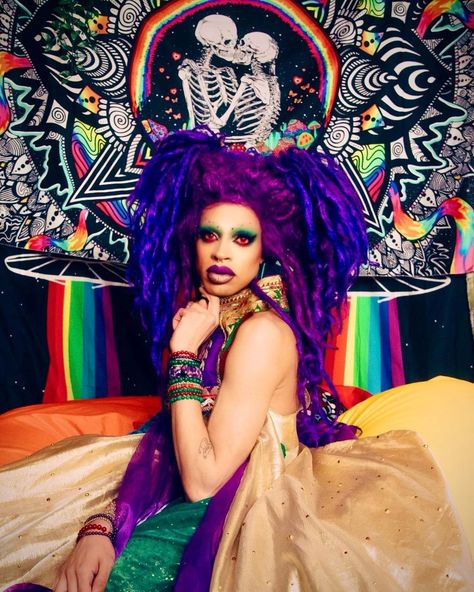 Yvie Oddly, Drag Makeup, Shirt Hair, Bold Makeup, Drag Queens, Had Enough, Rupauls Drag Race, I Am A Queen, Rupaul