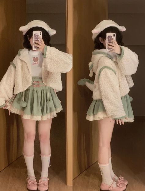 ғᴏʟʟᴏᴡ>>ᴍᴏʀᴇ Sleepycore Aesthetic Outfits, Kawaii Comfy Outfits, Cutie Outfit Aesthetic, Soft Coquette Outfits, Comfy Clothes Aesthetic, Fluffy Outfits, Kawaii Winter Outfits, Korean Winter Outfits, Kawaii Outfit Ideas