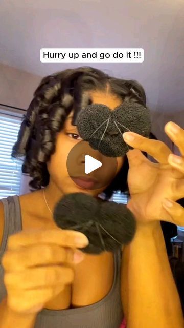 Ygwigs on Instagram: "Hurry up and go do it!!!🔥 Video by 💁🏽‍♀️ @amari_thebarbie  #twistout #bohoknotlessbraids #knotlessbraids #ygwigs #bohobraiding #hairstyle #bohobraids #bulkhair #hairextension #hairstyle #fyb #foryoupage #hairstlist #trending #humanhair #humanhairbraids #waterwave" Twistout Hairstyles, Boho Passion Twists, Hair Study, Passion Twists, Hair St, Twist Outs, Twist Out, Water Waves, Boho Braids