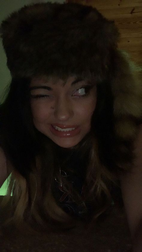 Raccoon hat, makeup inspo, fashion Raccoon Hat Outfit, Raccoon Eyes Makeup, Raccoon Makeup, Raccoon Hat, Outfits With Hats, Makeup Inspo, Glow Up?, Eye Makeup, Fashion Inspo