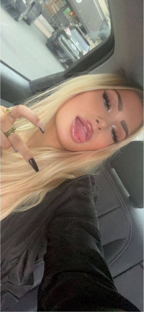 #nails #blonde #makeup #blonde #blondebaddie #whitegirl #nosering #nosehoop #jewelry #gold Blonde Makeup, Long Blonde, Long Blonde Hair, Jewelry Gold, Blonde Hair, A Woman, Blonde, Nails, Makeup