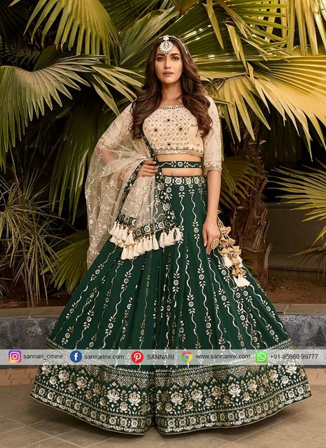 Indian Wedding Wear For Women, Wedding Wear For Women, Indian Outfits Lehenga, Wedding Lehenga Designs, Lehenga Designs Simple, Blouse Designs Indian, Indian Dresses Traditional, Traditional Indian Outfits, Indian Wedding Wear