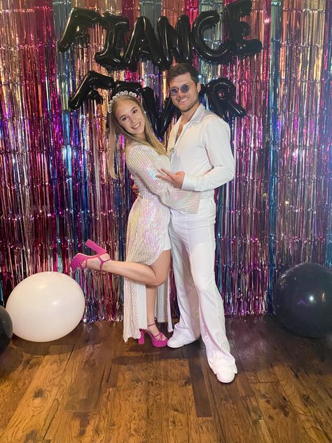 Engagement Party ideas - disco theme Crazy In Love Engagement Party, Disco Themed Engagement Party, Disco Theme Engagement Party, Disco Engagement Party, Friend Events, Rave Theme, Engagement Party Ideas, Engagement Party Diy, 70s Disco Party