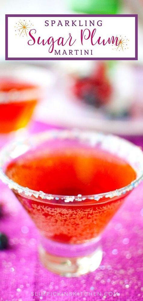 A delicious and refreshing sugar plum martini made with Celestial Seasonings Sugar Plum Spice Tea! #sugarplum #christmascocktails #holidaydrinks #maritinis #martinirecipes #happyhour #vodka #christmasbrunch Sugar Plum Martini, Sugar Plum Cocktail, Plum Vodka, Bubbly Drinks, Vodka Recipes Drinks, Mimosa Recipe, Celestial Seasonings, Vodka Shots, Martini Recipe