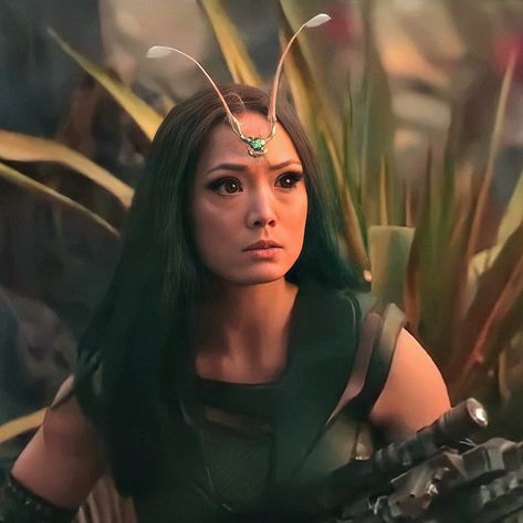 Mantis Marvel Pfp, Pet Mantis, Mantis Aesthetic, Marvel Mantis, Mantis Marvel, Female Avengers, Pom Klementieff, Marvel Heroines, Galaxy Movie