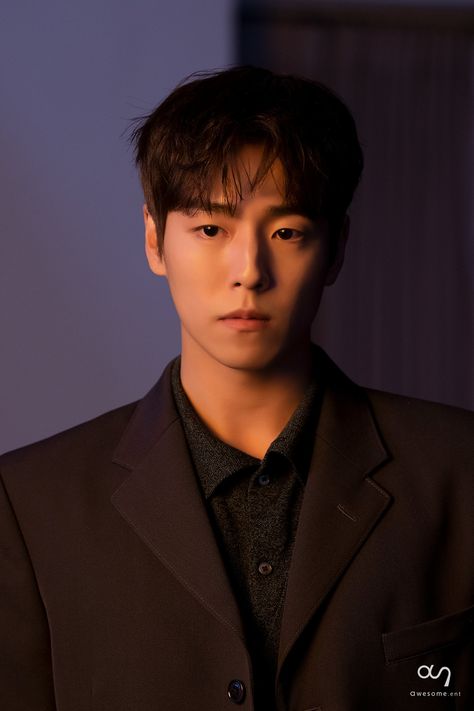 Lee Hyun Woo, Lee Hyun, Handsome Asian Men, Asian Actors, Dark Fashion, Asian Men, Korean Actors, A Dog, Good Day