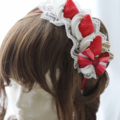 Hexenhaus - Whipped Strawberry Headband 🍓 Dessert Hair Accessories, Dessert Clothes, Dessert Outfit, Strawberry Headband, Button Headband, Silly Hats, 귀여운 음식 그림, Food Accessories, Kawaii Accessories