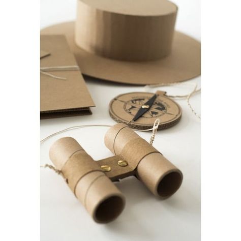 Explorer Costume, Cardboard Costume, Cardboard Toys, Paper Roll Crafts, Recyclable Materials, Decoration Painting, Paper Towel Roll Crafts, Diy Cardboard, Paper Towel Rolls