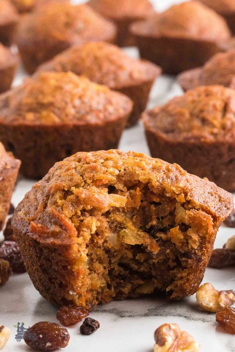 Carrot Pineapple Muffins Moist, Carrot Muffins With Pineapple, Carrot Pineapple Muffins, Pineapple Breakfast, Banana Bread Recipe Easy Moist, Morning Glory Muffins Recipe, Cranberry Recipe, Smoked Salmon Breakfast, Tea Treats