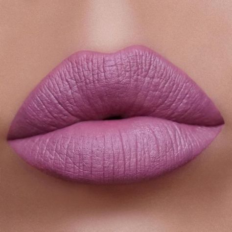 Lip Sence Colors, Cool Tone Makeup, Makeup Blue Eyes, Spring Lip Colors, Wedding Lips, Neutral Lip Color, Tone Makeup, Lipstick Nude, Cute Lipstick