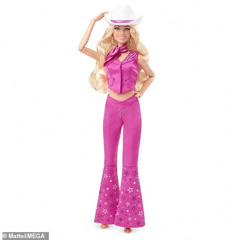 Pink Western Outfit, Barbie Halloween, Fall Fashion Skirts, Barbie Costume, Chapeau Cowboy, Western Outfit, Doll Clothes Barbie, Cowboy Outfits, Movies Outfit