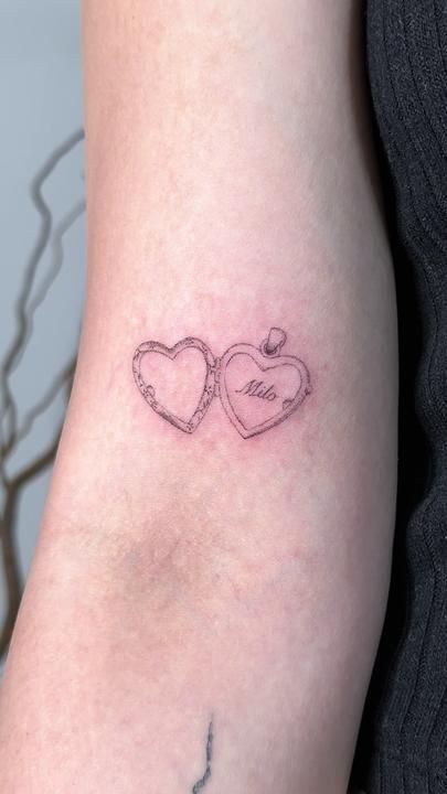 Girly Hand Tattoos, Tato Minimal, O Tattoo, Petite Tattoos, Matching Tattoo, Discreet Tattoos, Dainty Tattoos, Subtle Tattoos, Dope Tattoos