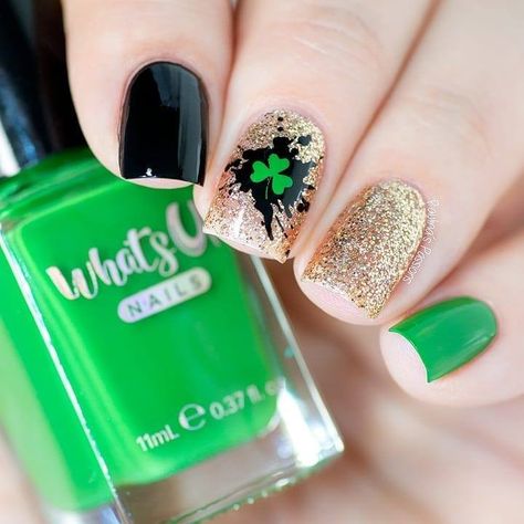 Whats Up Nails on Instagram: “Amazing nails by @paulinaspassions using Whats Up Nails products that are available on our site WhatsUpNails.com (link in bio) and store in…” Gold Gel Nails, Celtic Green, St Patricks Day Nails, Dog With Glasses, Celtic Knots, Stamping Nail Art, Stamping Plates, Nail Sizes, Nail Stamping