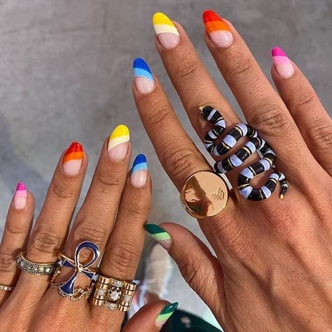 Rainbow Manicure, Nails And Rings, Stars Nails, Nails Photo, Colorful Nail Art, Happy Nails, Bright Nails, Nail Tattoo, Nail Swag