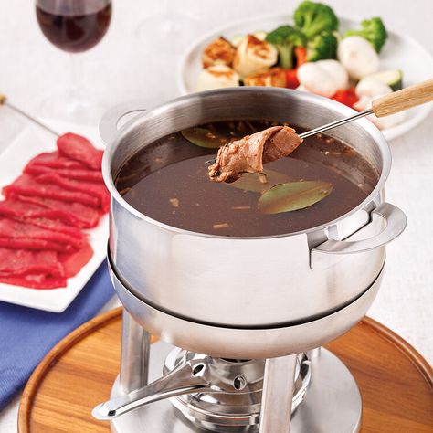 Bouillon à fondue chinoise classique — 5-15 Easy Fondue Recipes, Easy Fondue, Fondue Recipes, Marinade Sauce, 15 Minutes, Condiments, Sauce, Fish