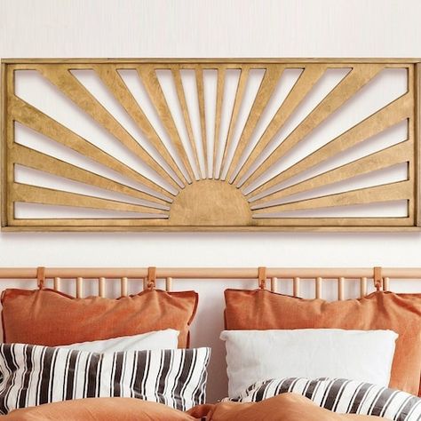 Coastal Cowgirl Room, Wood Wall Decor Bedroom, Rustic Farmhouse Interior, Wall Decor Living Room Modern, Sun Decor, Cowgirl Room, Wooden Sun, Sun Wall Decor, Living Wall Decor